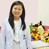 dr. Elisa Iskandar, Sp.A